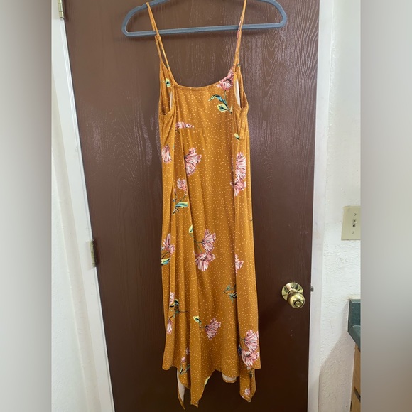 Xhilaration maxi dress - Picture 2 of 3